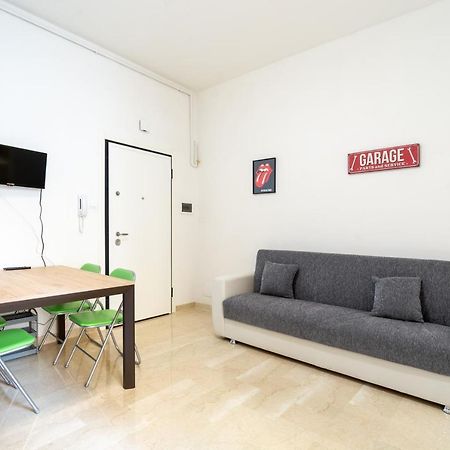 Апартаменты Housmart San Carlo 17 Болонья Экстерьер фото
