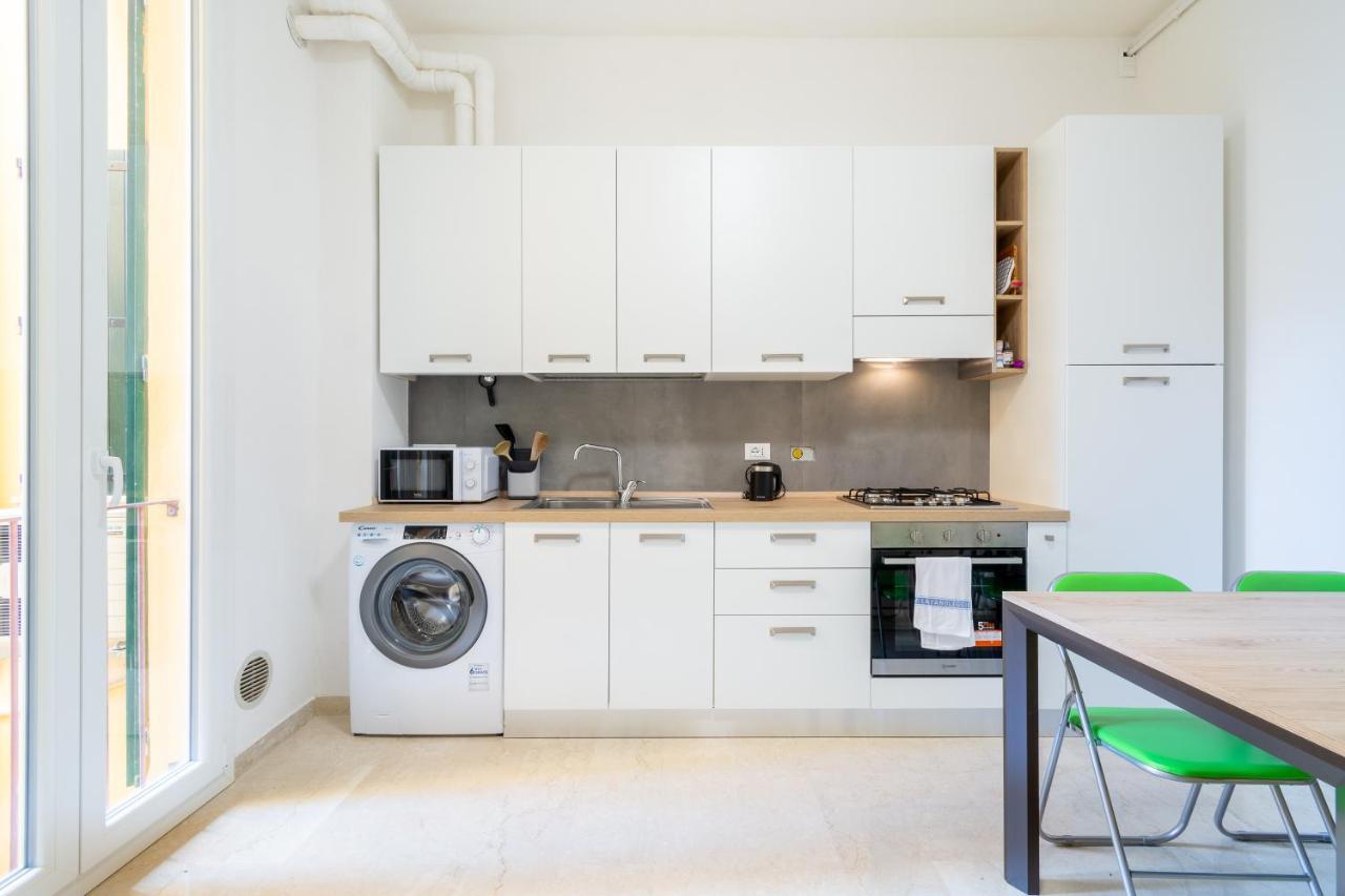 Апартаменты Housmart San Carlo 17 Болонья Экстерьер фото