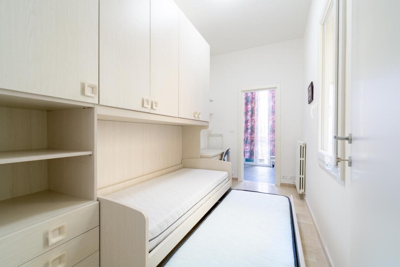 Апартаменты Housmart San Carlo 17 Болонья Экстерьер фото