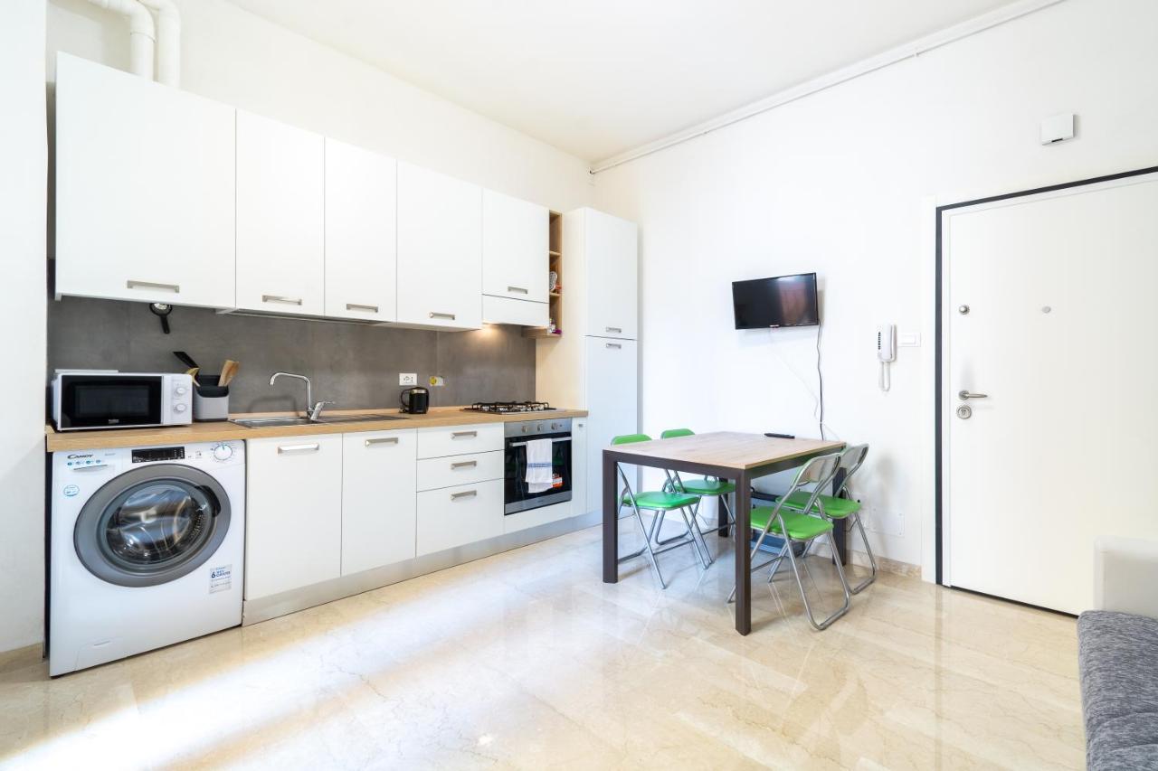 Апартаменты Housmart San Carlo 17 Болонья Экстерьер фото